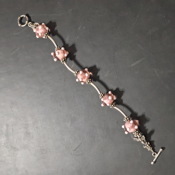 None Jewelry - SILVER Tone Pink Glass Lamp Work Beaded Bee Statement Bracelet